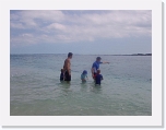 fun at the beach3 * 1024 x 768 * (58KB)